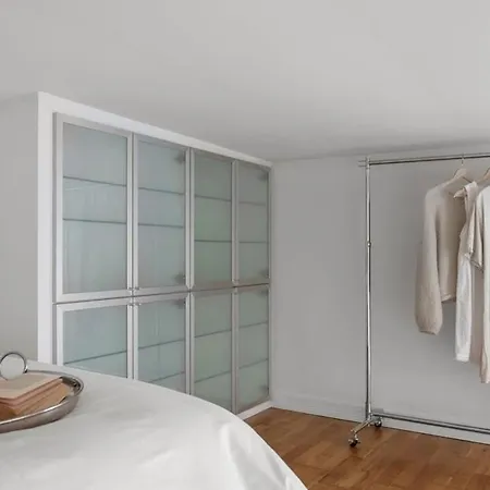 Modern And Airy In Center Leilighet Bergen
