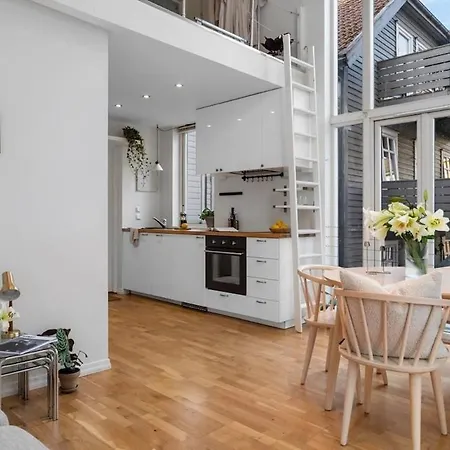 Leilighet Modern And Airy In Center *
