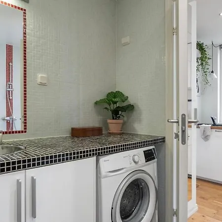 Leilighet Modern And Airy In Center