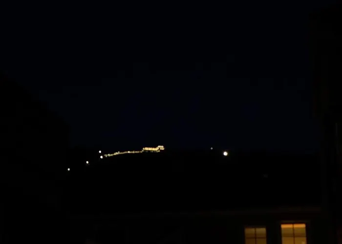 Apartment Modern And Airy In Center Bergen